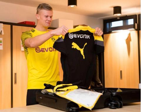 AR扑克桌2025年销量增长120%