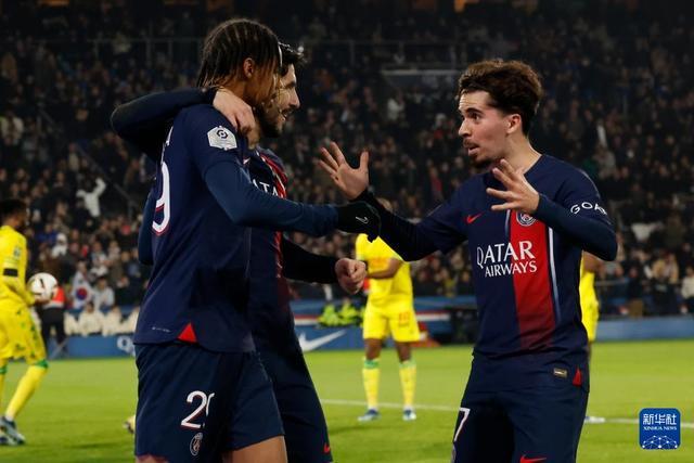 半场战报：热那亚1-1维罗纳，洛伦佐-科隆博建功，拉菲克-贝尔加利破门