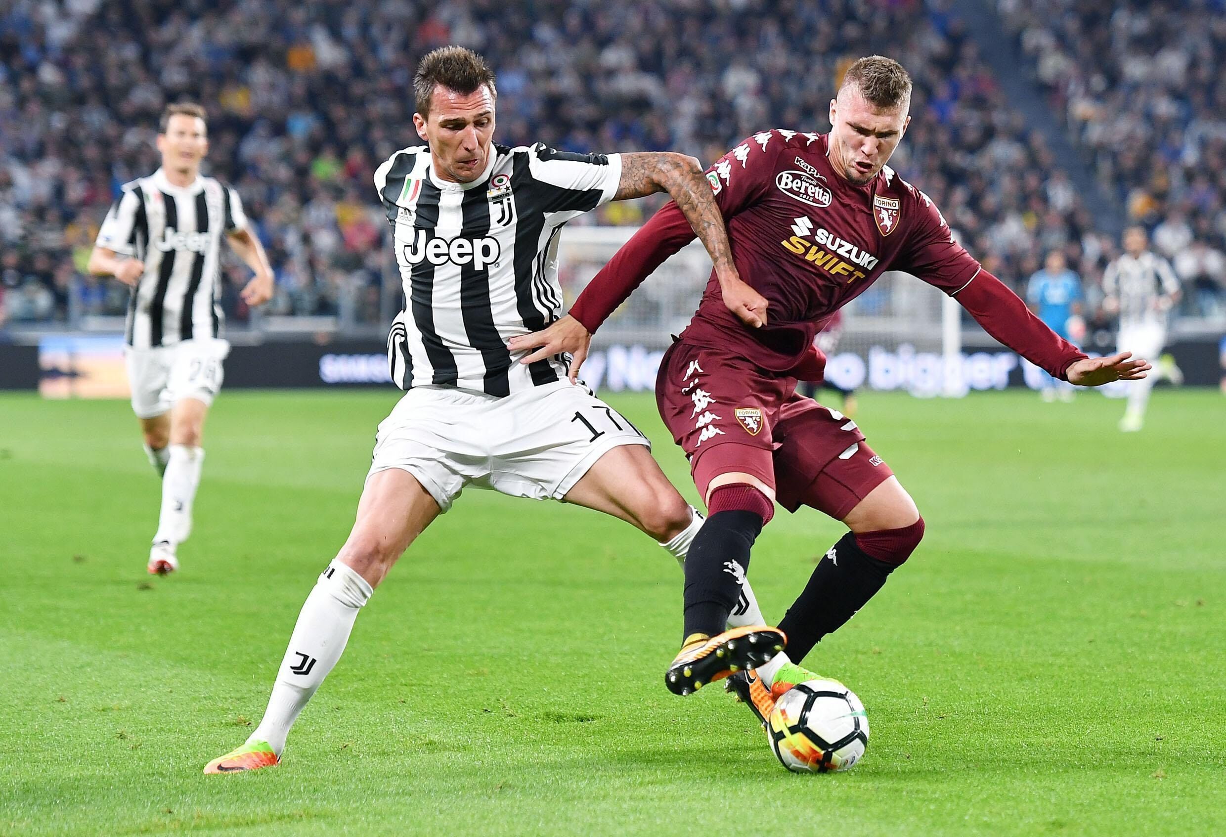 女子篮球联盟赛季焦点球员表现