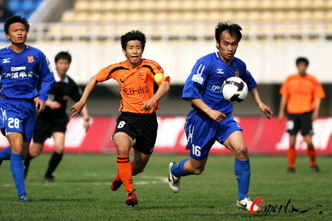 6场造7球，奥巴梅扬本赛季欧冠直接参与进球数仅次于姆巴佩（本季欧冠，奥巴梅扬6场参与7球，直接贡献仅次于姆巴佩）