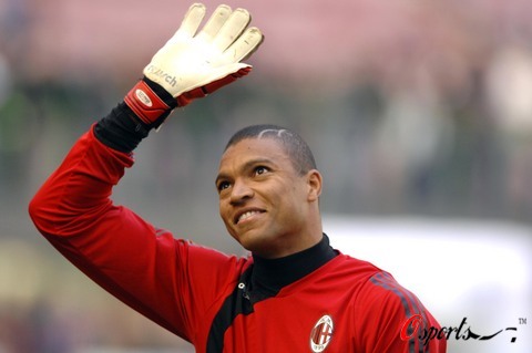 芬奇谈启用海兰德：他一直很有耐心，并在训练中表现出色