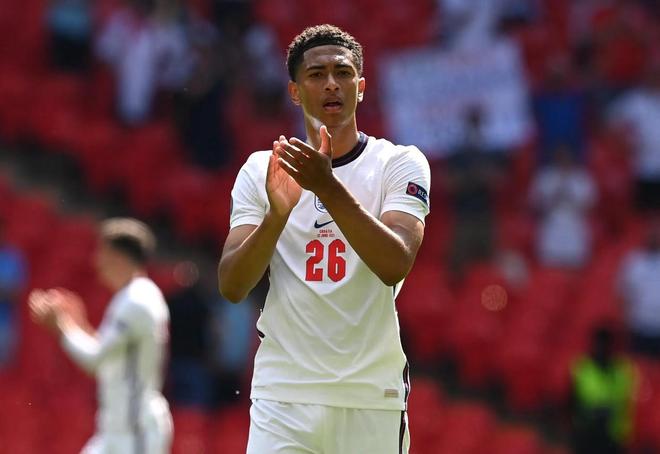 篮球勇士全队轮转效率提升