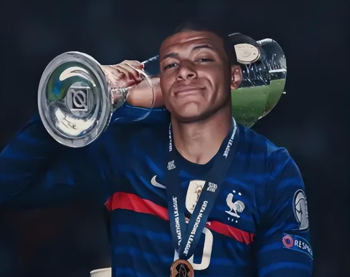 此前球报称本菲卡有意格雷罗，记录报：俱乐部否认了兴趣