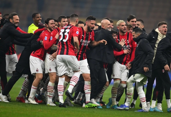 西甲报告：毕尔巴鄂竞技部分球迷多次辱骂维尼修斯和阿森西奥（西甲通报：毕尔巴鄂竞技部分球迷多次对维尼修斯与阿森西奥进行言语攻击）