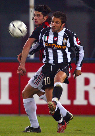 于根伟：开直播为缓解球员压力，我的工作不是研究网络资讯