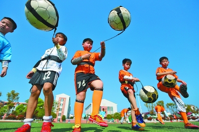 欧冠淘汰赛前瞻：曼城对阵尤文图斯,（曼城迎战尤文：欧冠淘汰赛前瞻）