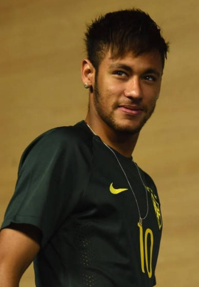 斯科尔斯：梅努在英超每次都是替补出场