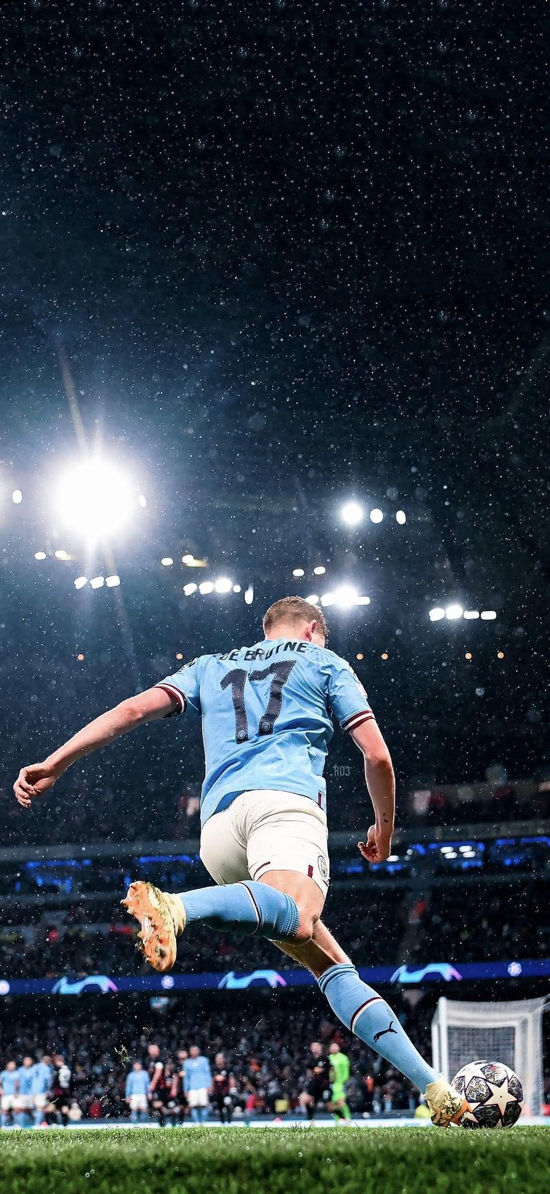 足球鞋选择攻略（如何挑选适合你的足球鞋）