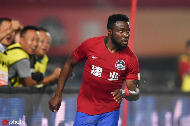 足球世界杯32强全部出炉，分档引巨大讨论