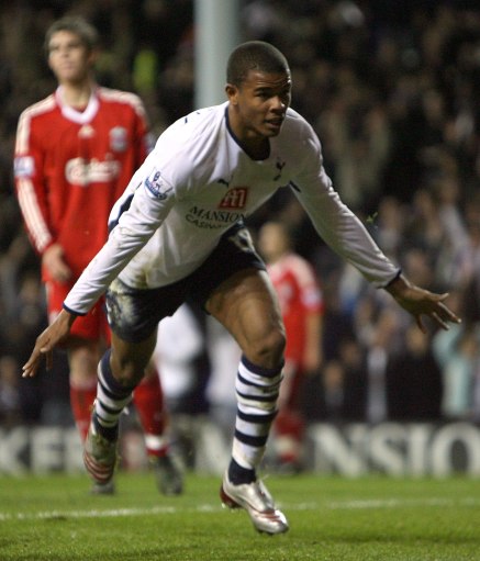 半场数据：皇马9射门4射正，塞尔塔上半场仅2脚射门