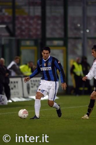 陈艾森领到退役证书，正式告别运动生涯