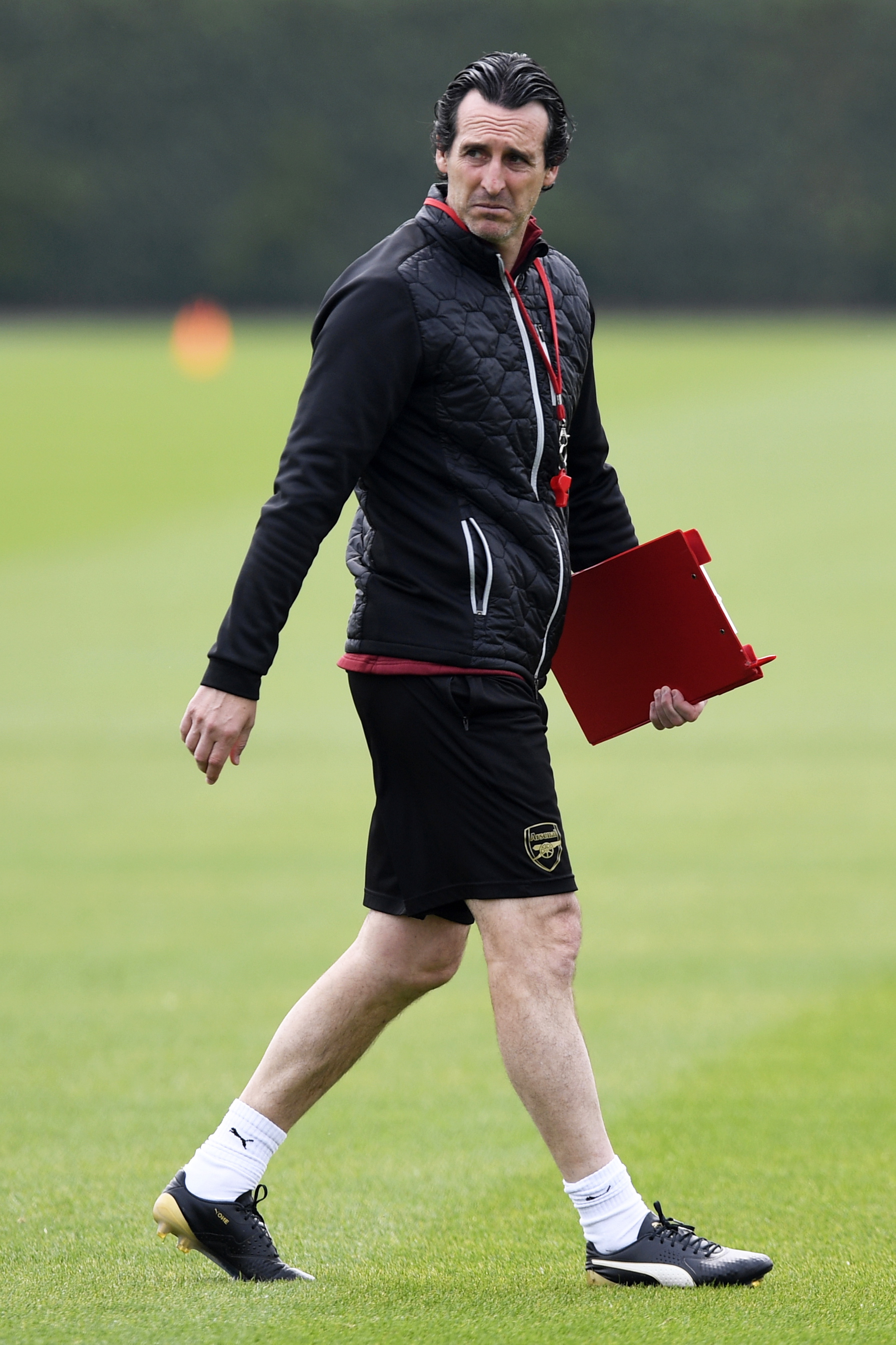 阿斯：利物浦拜仁领跑格伊争夺战，皇马因其高薪高签字费退出